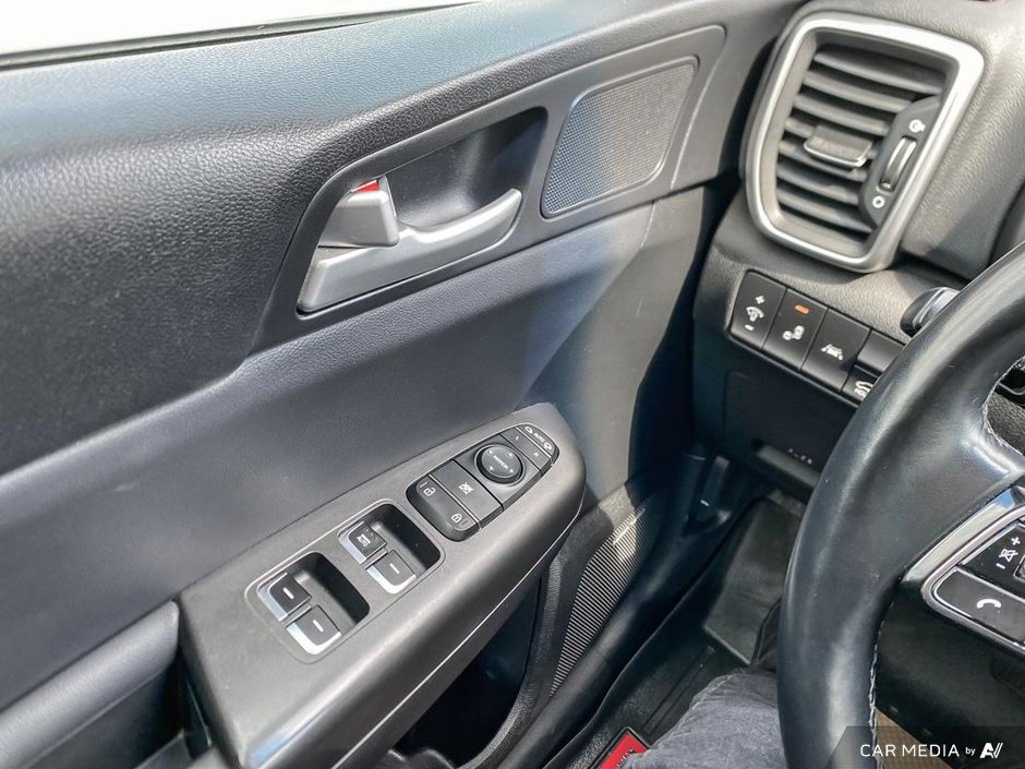 2020 Kia Sportage EX Tech-11