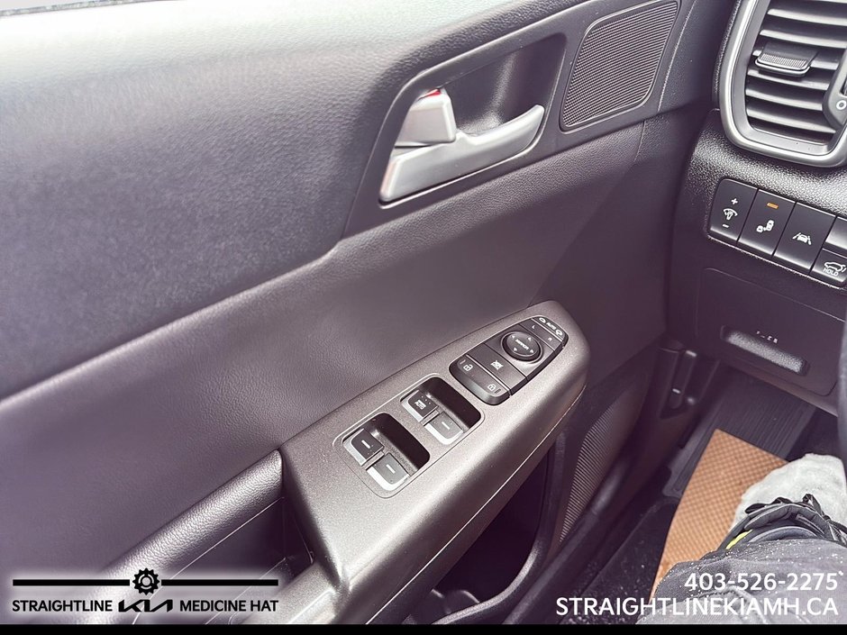 2022 Kia Sportage EX Premium S-9