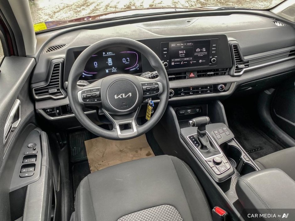 2023 Kia Sportage LX-10