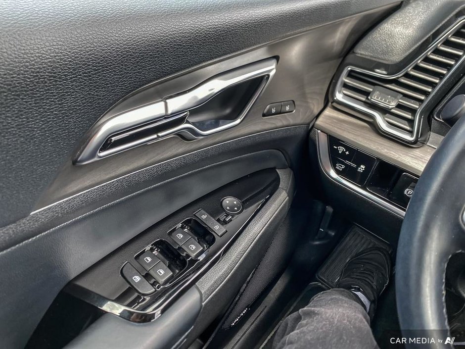 2023 Kia Sportage X-Line Limited-12