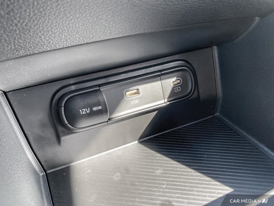 2025 Kia Sportage LX-20