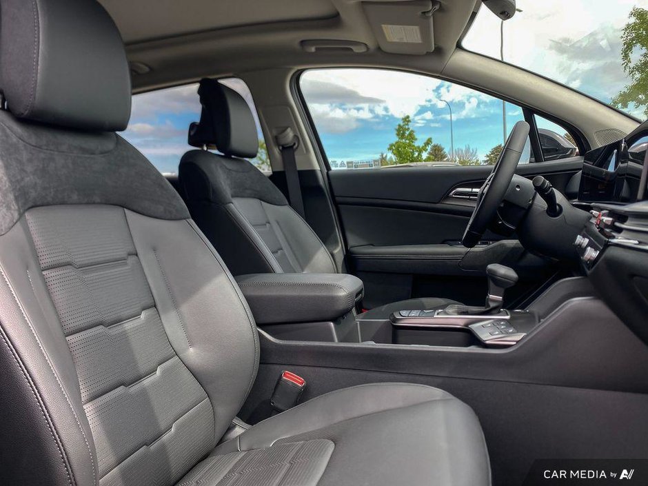 2026 Kia Sportage EX Premium-23