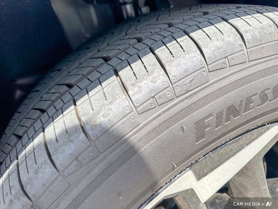 2026 Kia Sportage EX-9