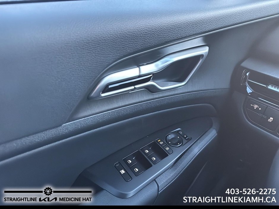 2026 Kia Sportage X-Line-10