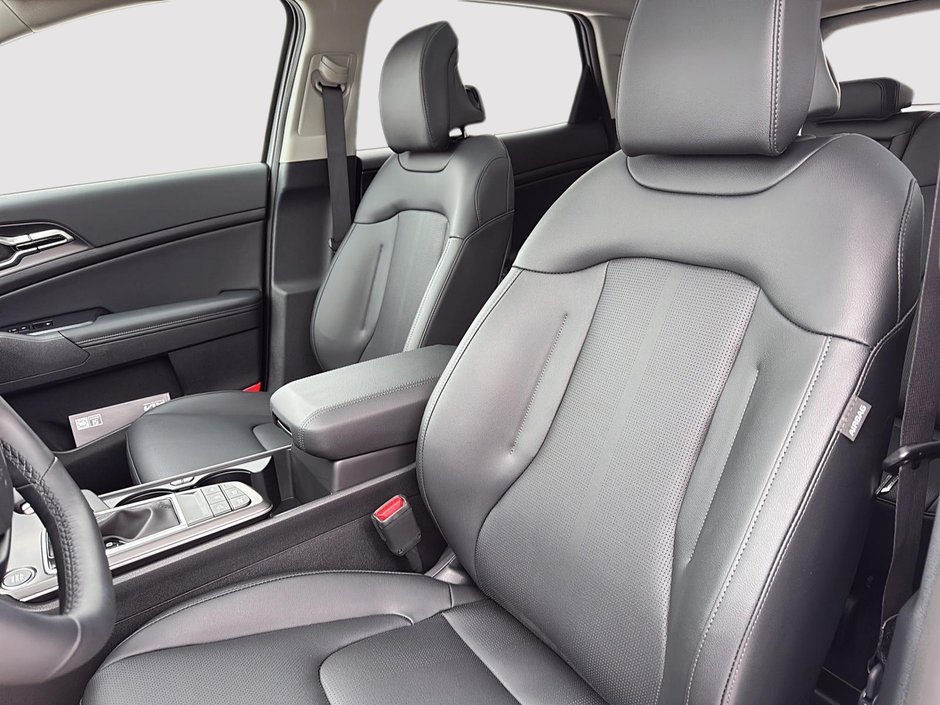 2026 Kia Sportage EX-8