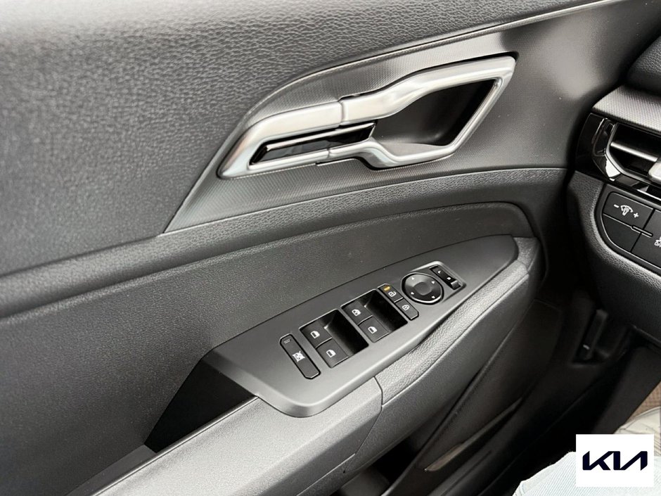 2026 Kia Sportage LX FWD-10