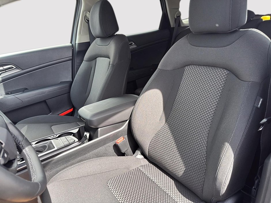 2026 Kia Sportage LX FWD-8