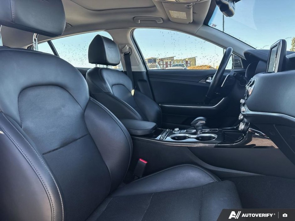 2019 Kia STINGER GT-23