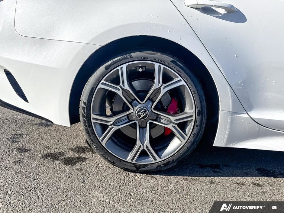 2019 Kia STINGER GT-8