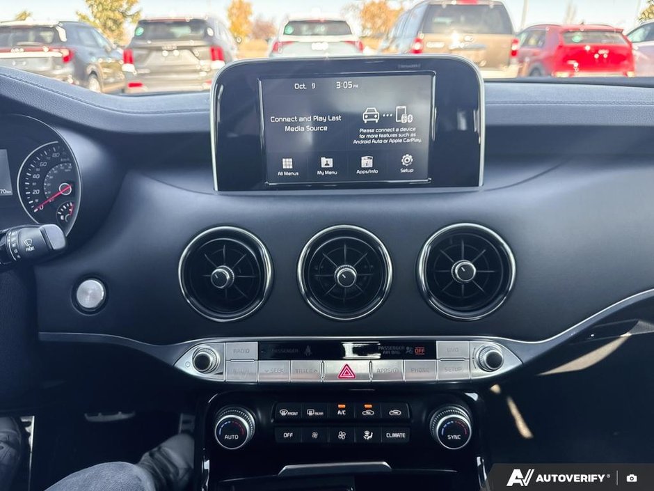 2019 Kia STINGER GT-17