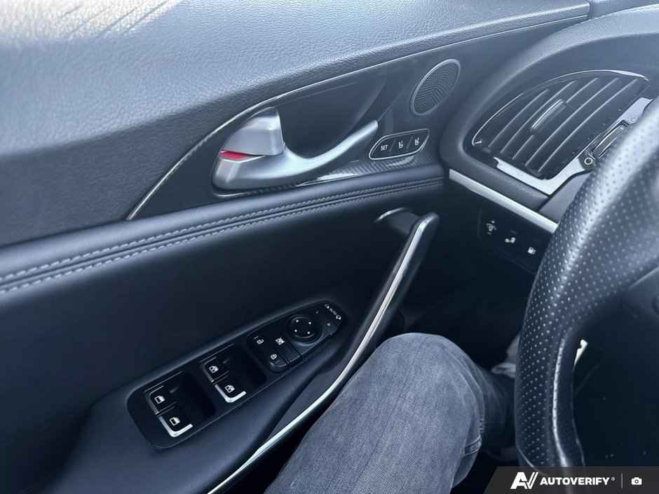 2019 Kia STINGER GT-12