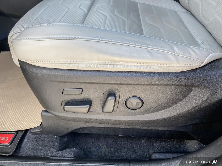 2021 Kia Telluride SX Limited-21