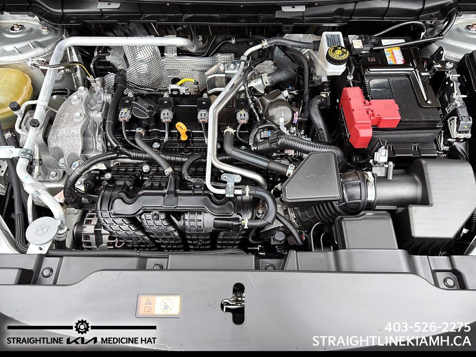 2025 Mitsubishi Outlander ES-7
