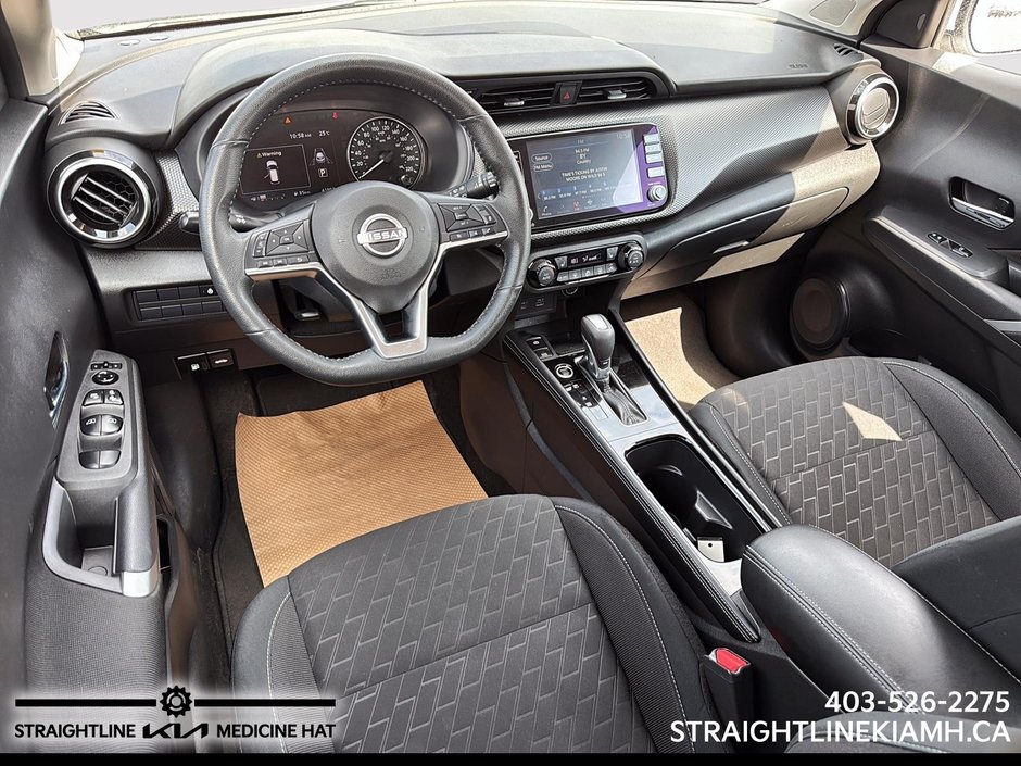 2025 Nissan Kicks Play SV-9