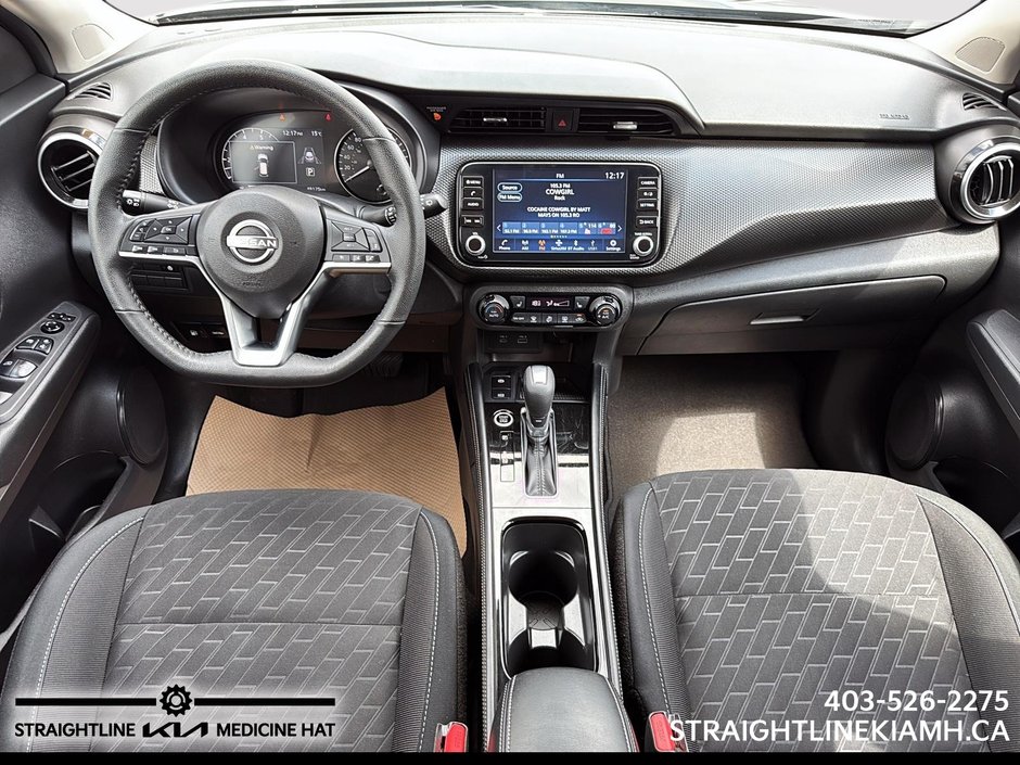2025 Nissan Kicks Play SV-9