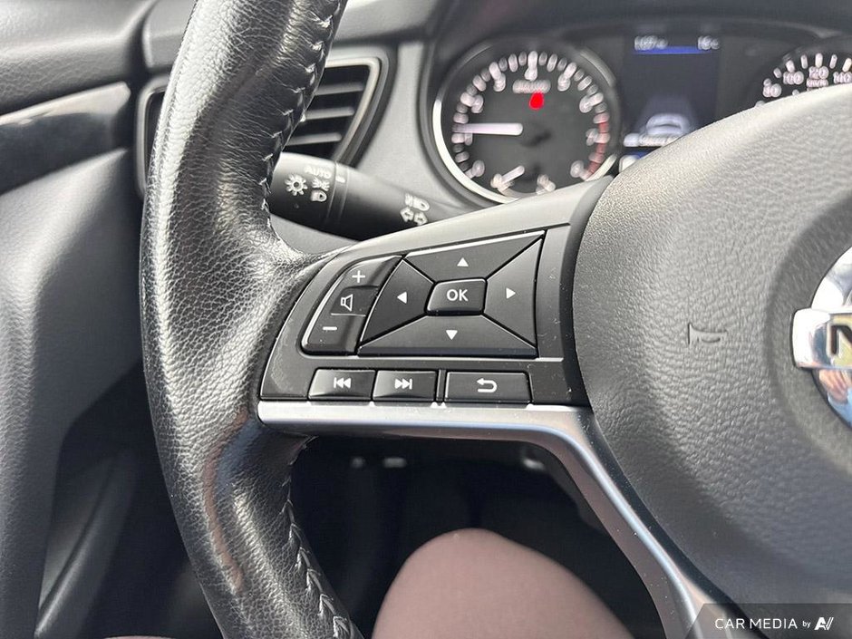 2023 Nissan Qashqai SV-9