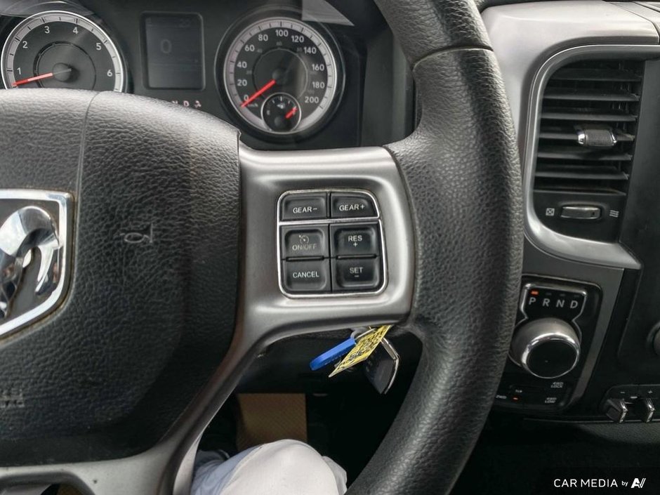 2021 Ram 1500 Classic SLT-16
