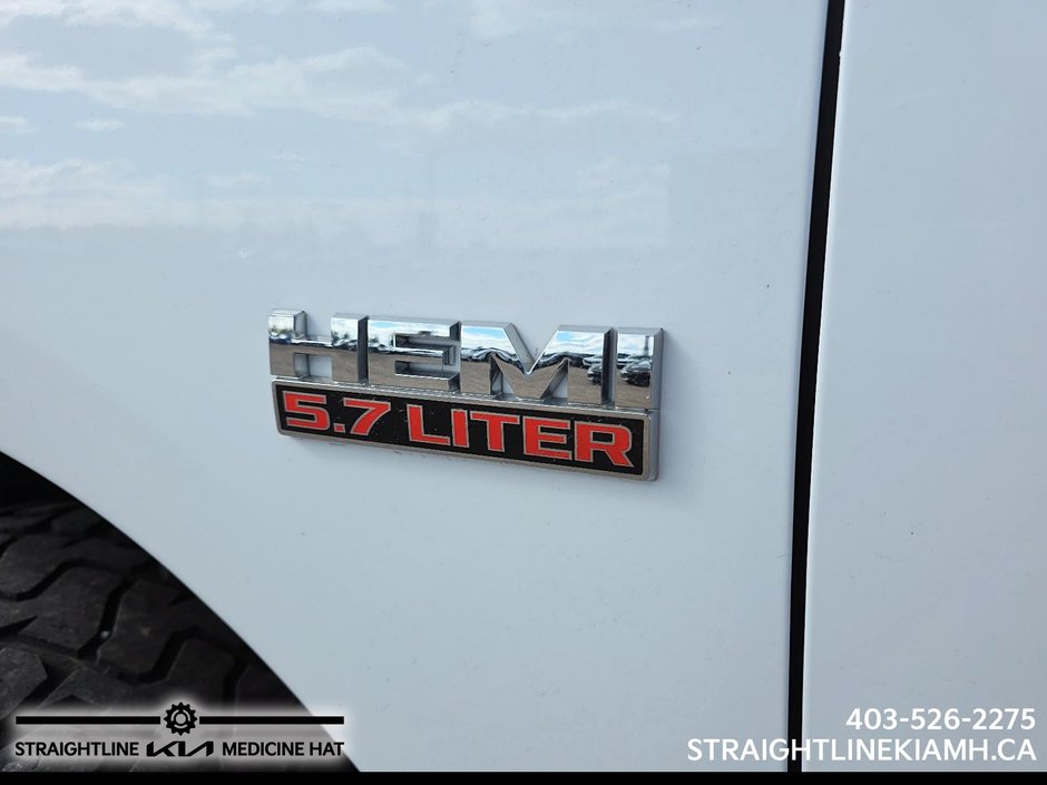 2022 Ram 1500 Classic SLT-5