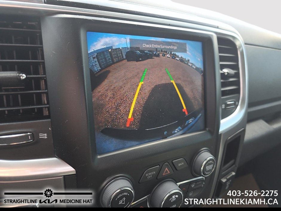 2022 Ram 1500 Classic SLT-17
