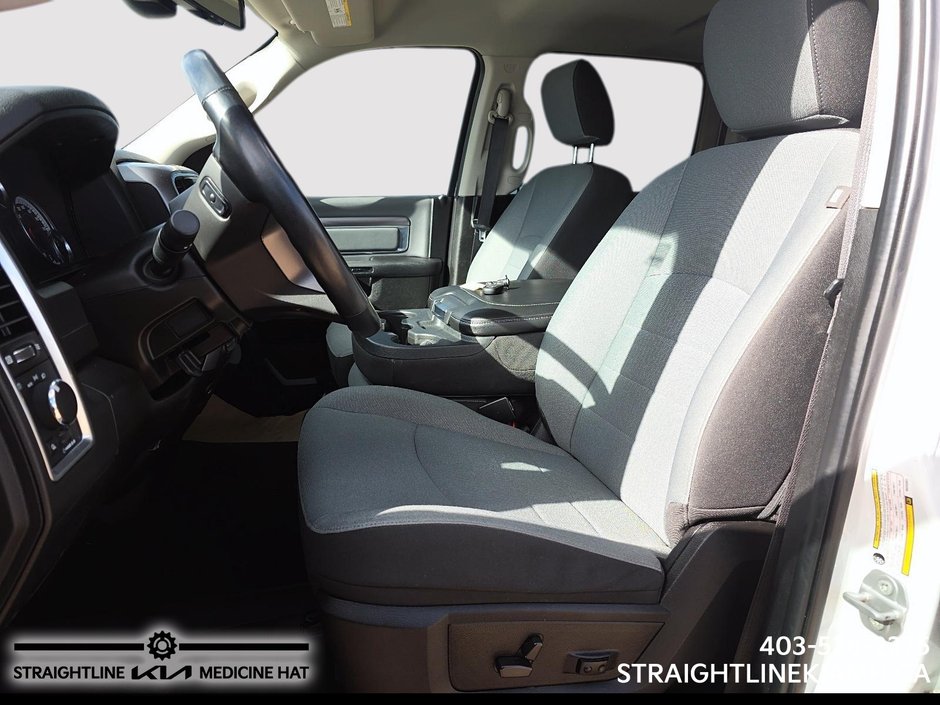 2022 Ram 1500 Classic SLT-8