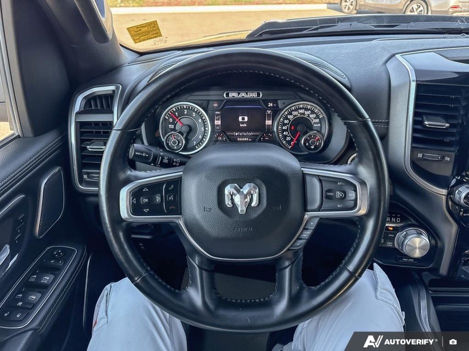2021 Ram 1500 Laramie-14
