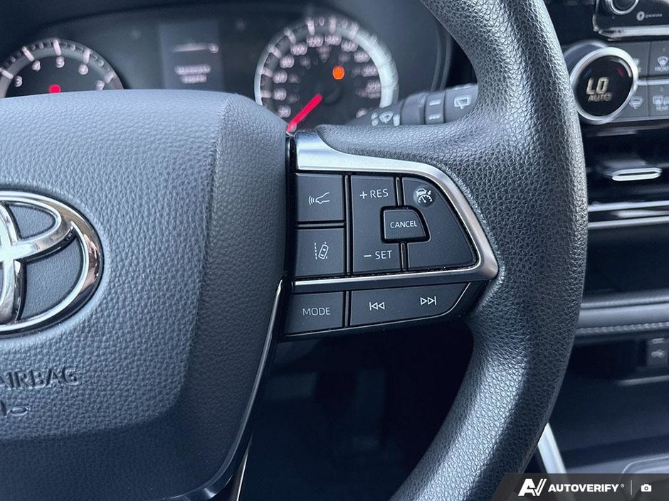 2020 Toyota Highlander LE-15