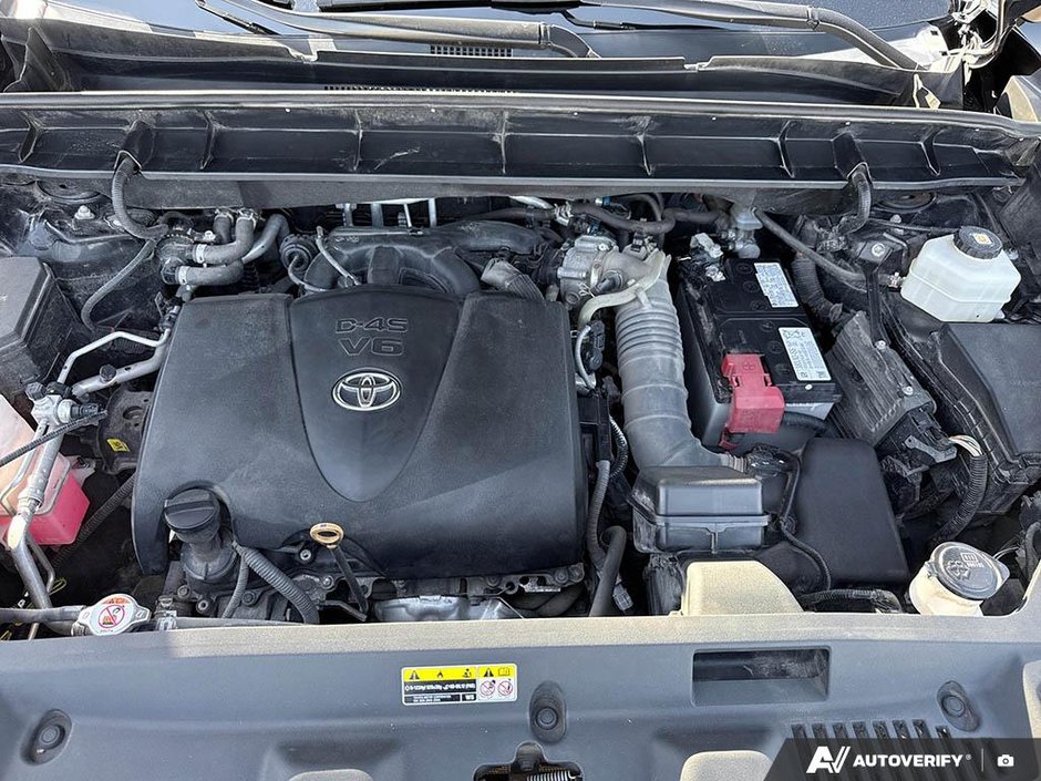 2020 Toyota Highlander LE-9