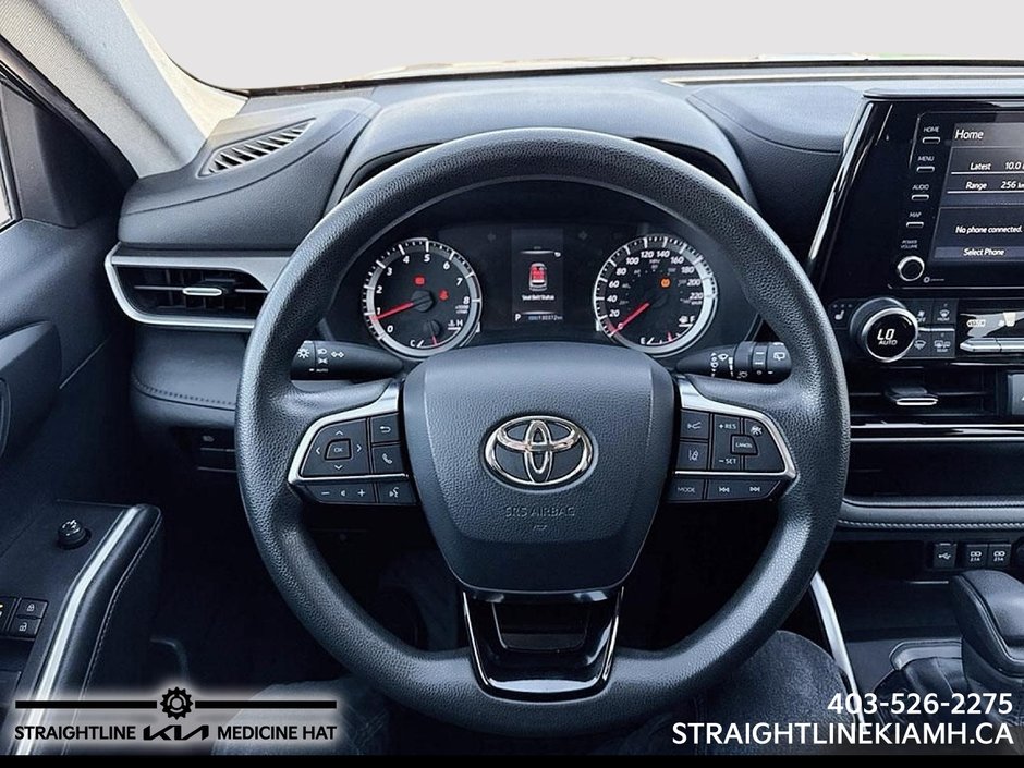 2020 Toyota Highlander LE-11