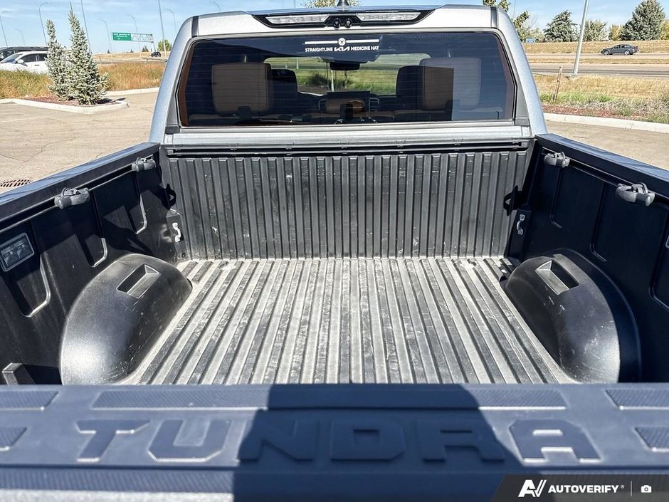 2024 Toyota Tundra Platinum Hybrid-5