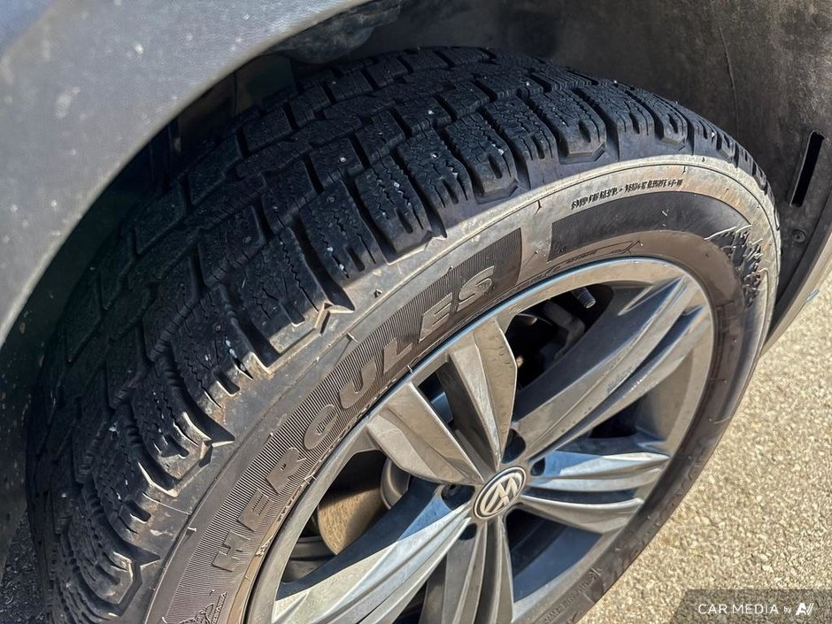 2019 Volkswagen Atlas Execline-8