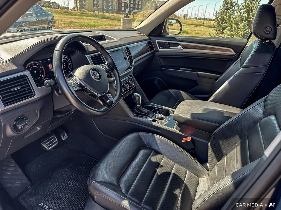 2019 Volkswagen Atlas Execline-23