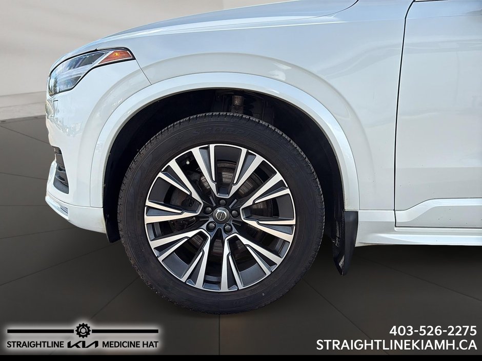 2022 Volvo XC90 Momentum-6
