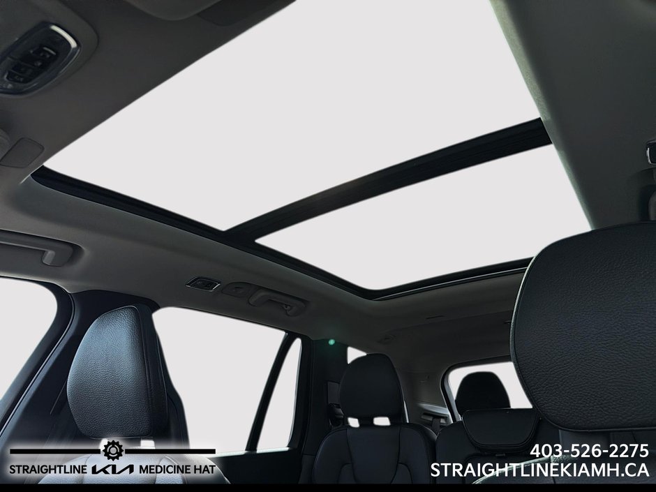 2022 Volvo XC90 Momentum-16