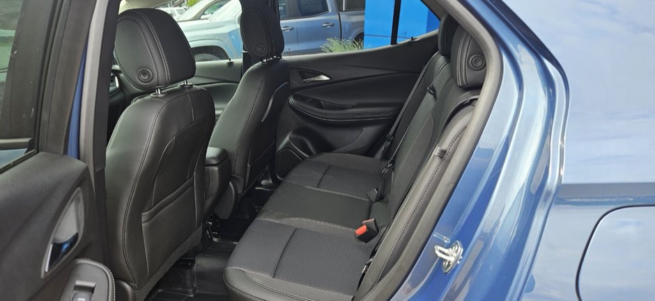 2025 Buick Encore GX Preferred-11