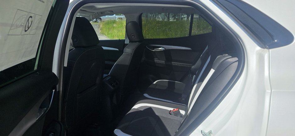 2025 Buick Envision Sport Touring-36