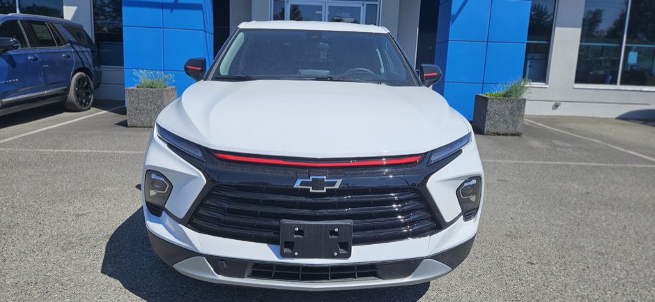 2025 Chevrolet Blazer LT-32