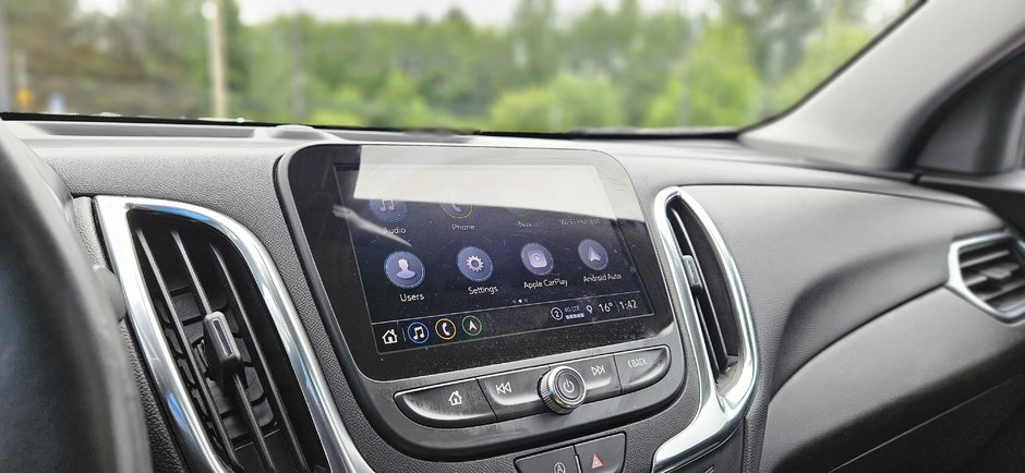 2022 Chevrolet Equinox LT-12