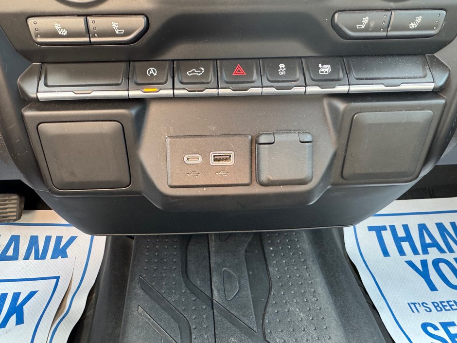 2022 Chevrolet Silverado 1500 LTD RST-11
