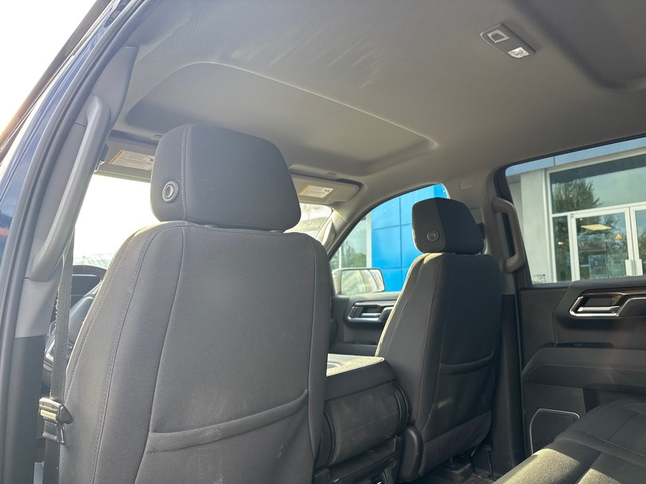 2022 Chevrolet Silverado 1500 LT Trail Boss-11