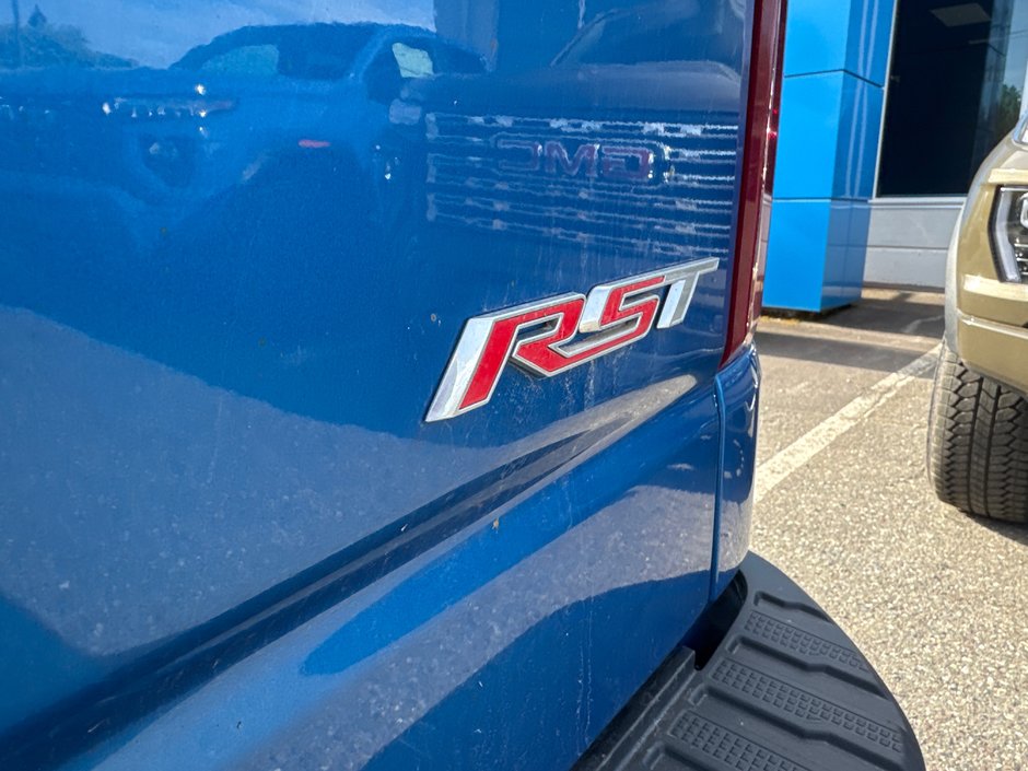 2023 Chevrolet Silverado 1500 RST-6