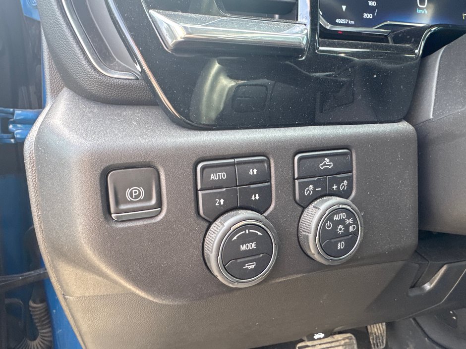 2023 Chevrolet Silverado 1500 RST-12