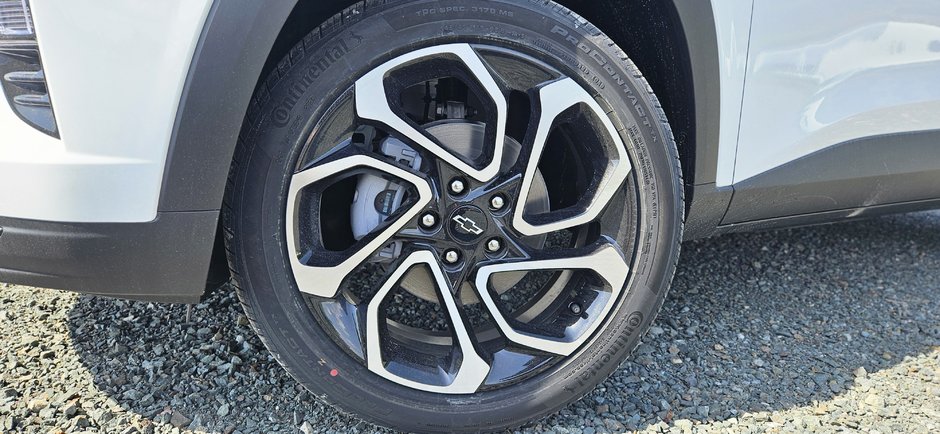 2025 Chevrolet Trax 2RS-13