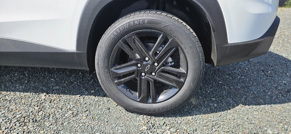 2025 Chevrolet Trax ACTIV-8