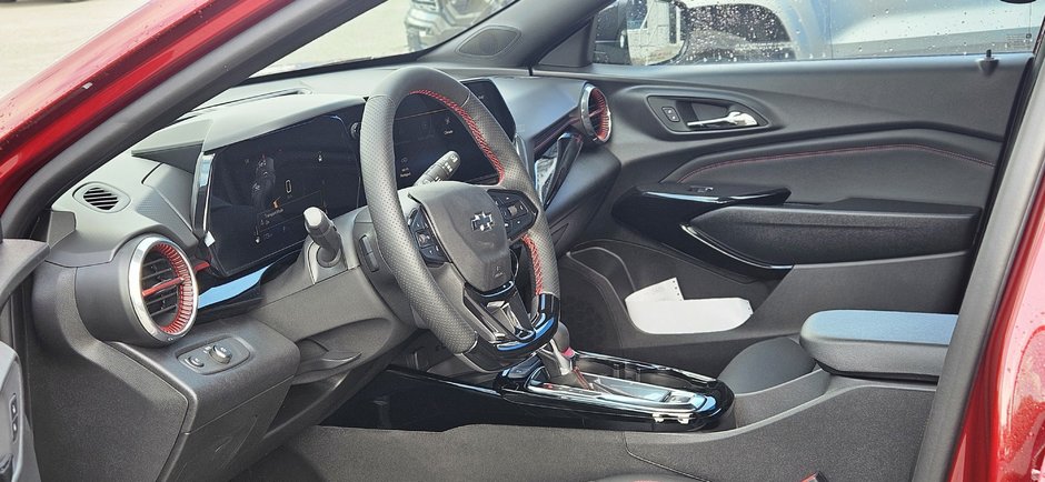 2025 Chevrolet Trax 2RS-8
