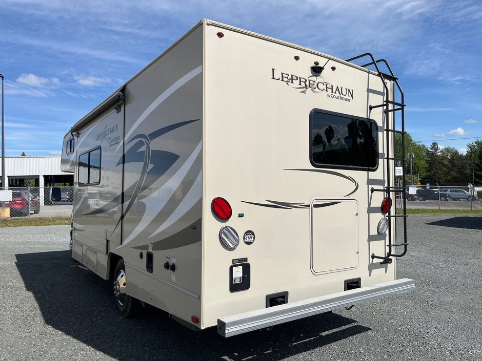 2015 Coachmen Leprechaun 220QB-4