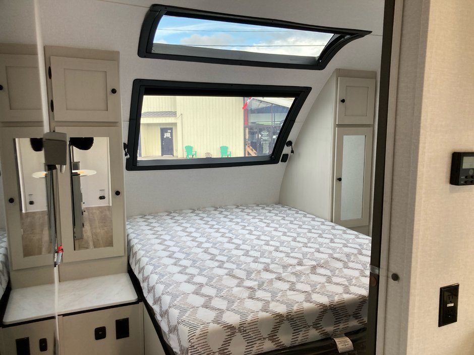 2025 Coachmen Northern Spirit 2455BH-11