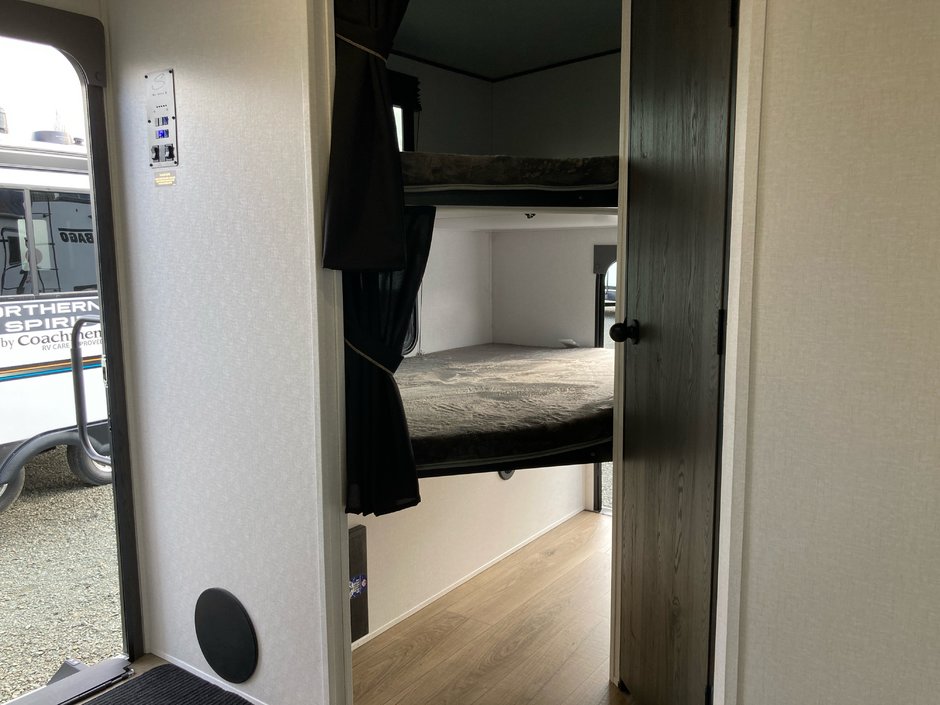 2025 Coachmen Northern Spirit 2455BH-10