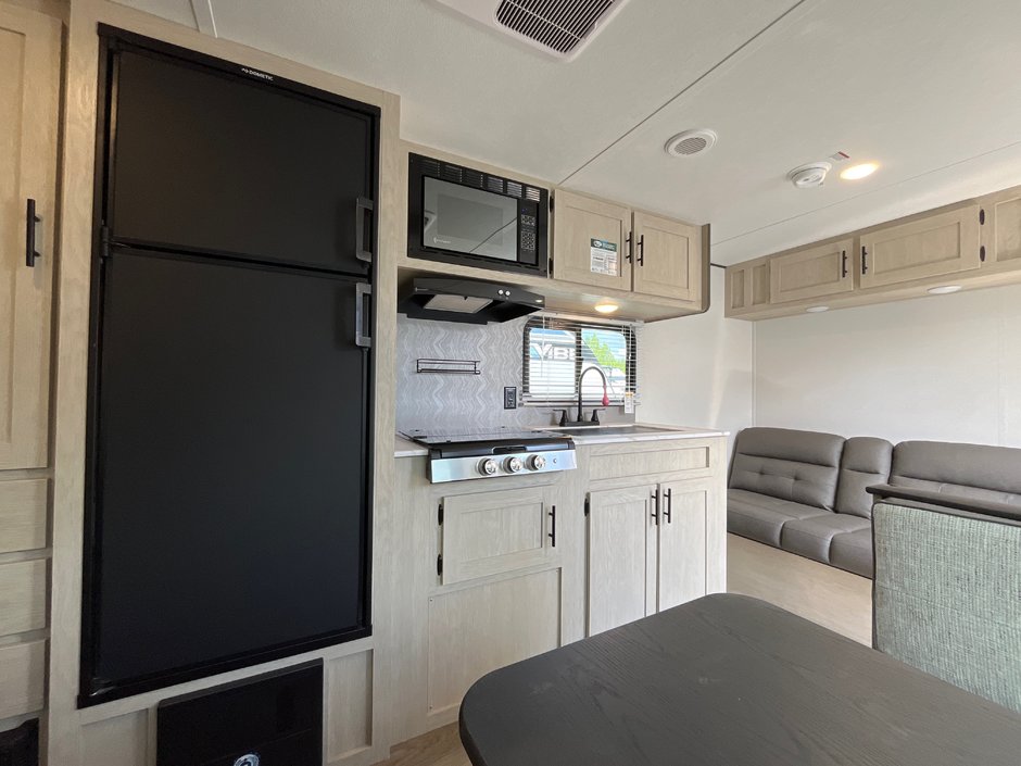2025 Coachmen Northern Spirit DLX SBT5260BH-7
