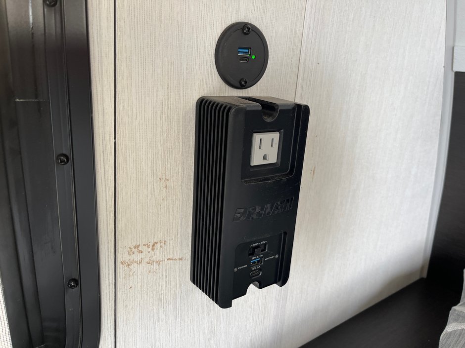 92026 Forest River CHEROKEE WOLF PUP 17JW-19