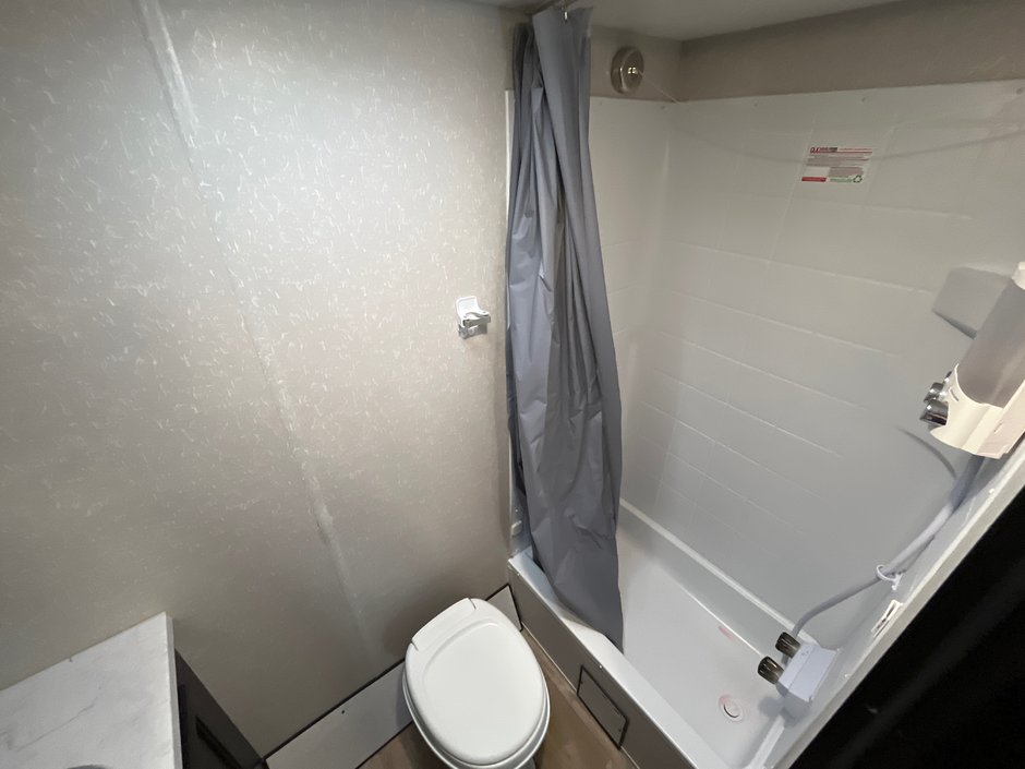 2021 Forest River CKTR16FQ Wolf Pup-10